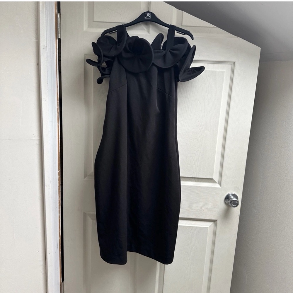 Elegant Off-Shoulder Alberto Makali Bodycon Dress Black 16 Runs Small Cocktail